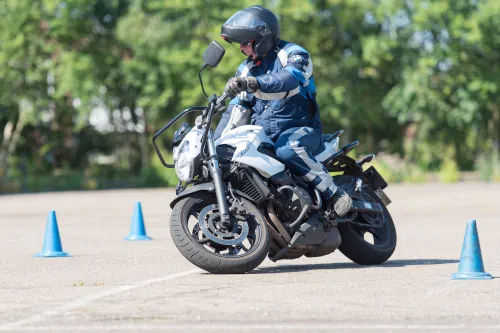 Motorrijbewijspoint Assen motor rijtest